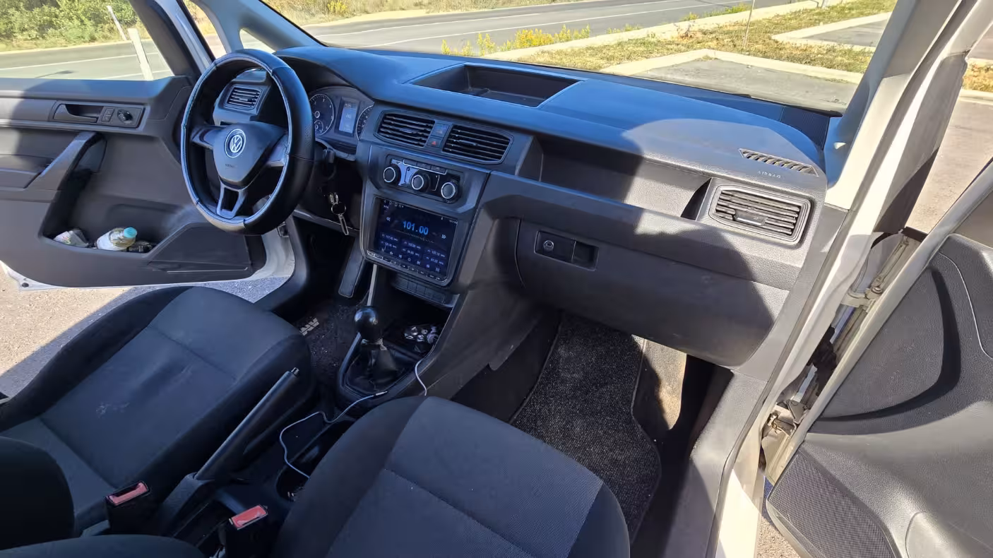 Volkswagen Caddy 1.6 TDI 2015 – fotografija 3