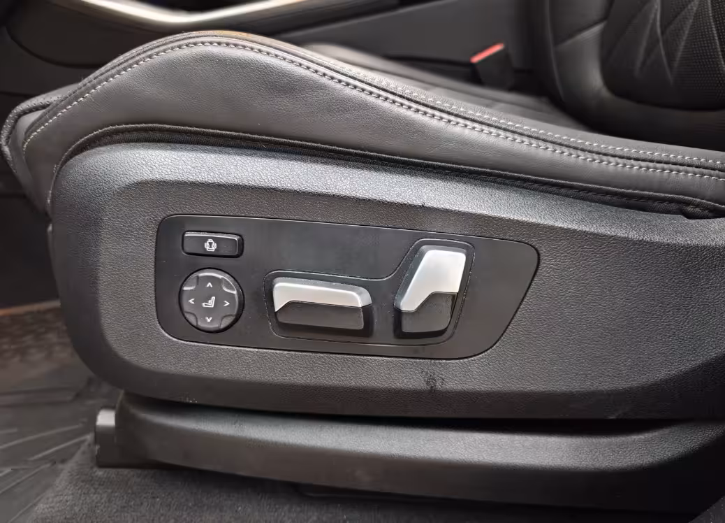 BMW X5 G05 xDrive30d M paket 2023 – fotografija 4