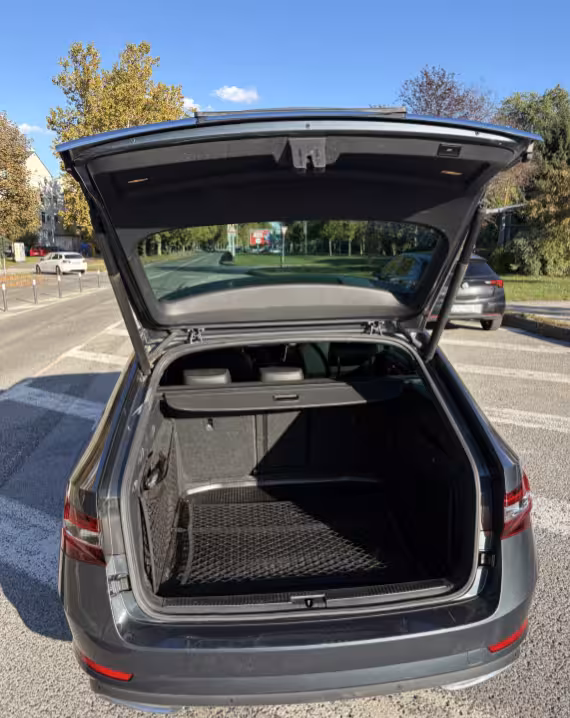 Skoda Superb III 2.0 TDI DSG SportLine 2019 – fotografija 3