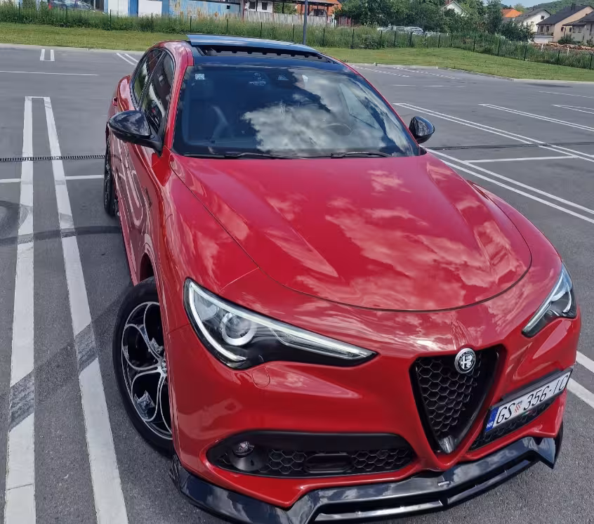 Alfa Romeo Stelvio Veloce Ti 2.2 Diesel Q4 AT8 2021 – fotografija 4